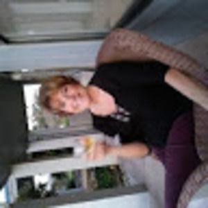 Meet your Posher, Carolyn